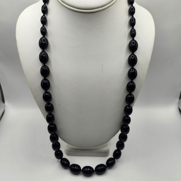 Trifari Jewelry - Trifari Vintage Black Oval Bead Knotted Necklace Gold Tone Spring Ring Clasp